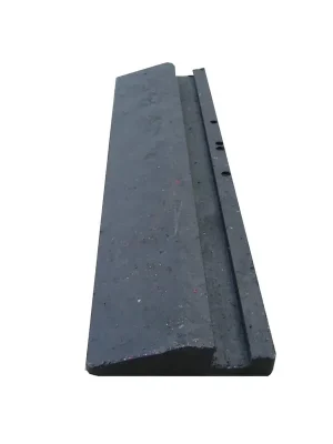 Tijdelijk Beschikbaar Černý plastový nájezd "pod" pro plastové podlahové desky - délka 40 cm, šířka 10 cm, výška 2,2 cm