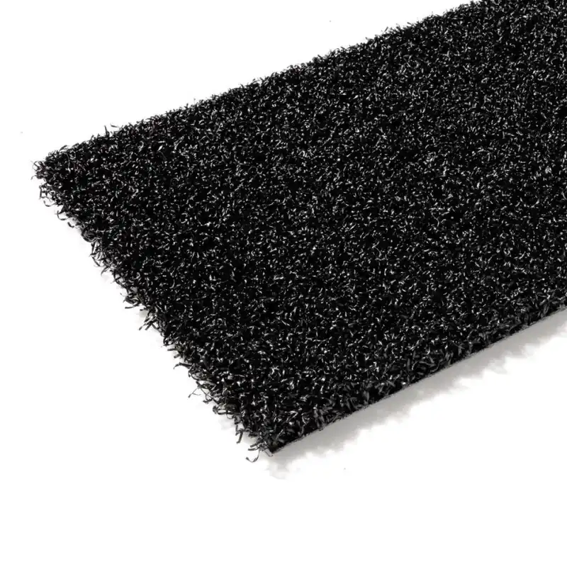 Černý umělý trávník (metráž) FLOMA Colourfull Grass Black - délka 1 cm, šířka 200 cm, výška 1,4 cm Beperkte Voorraad