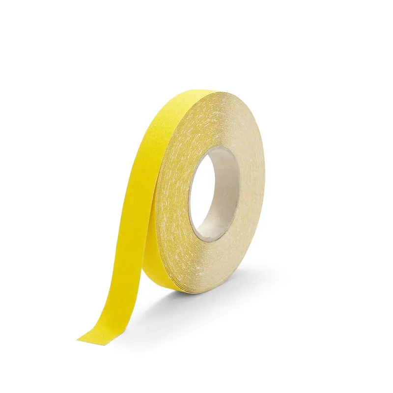 Populair Žlutá korundová snímatelná podlahová protiskluzová páska FLOMA Standard Removable - délka 18,3 m, šířka 2,5 cm, tloušťka 0,7 mm