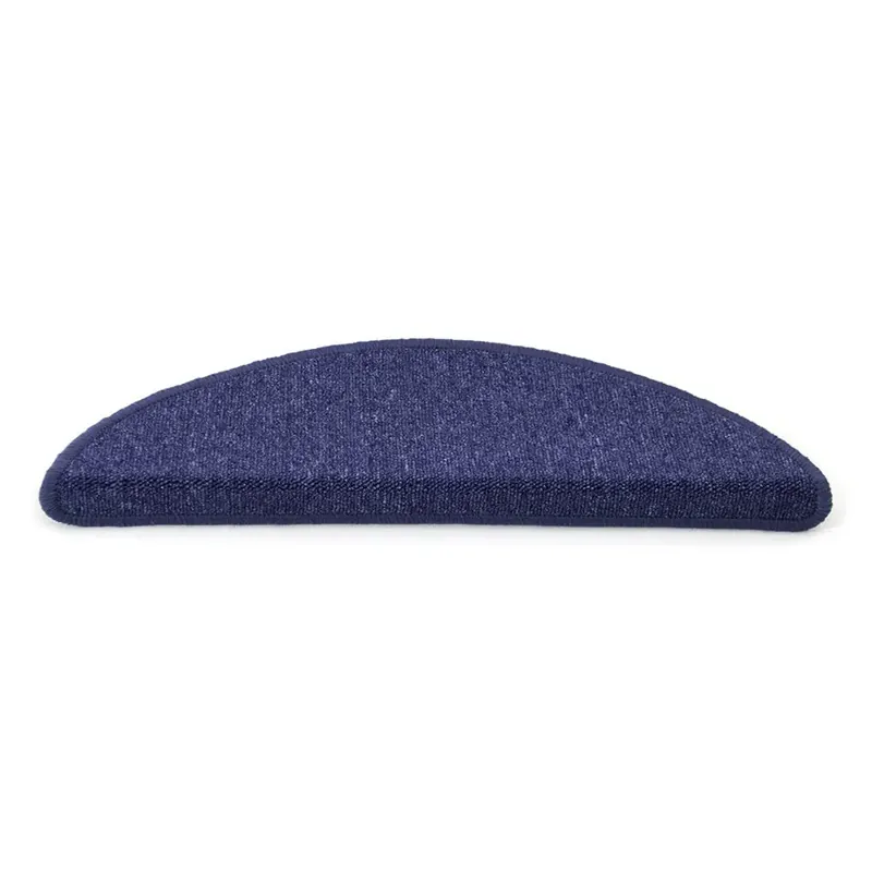 Modrý kobercový půlkruhový nášlap na schody Paris - délka 17 cm, šířka 56 cm, výška 3,5 cm Shop Nu