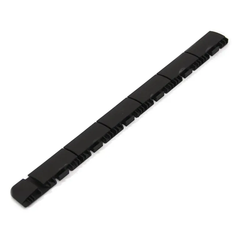 Hnědý plastový nájezd "samec" pro terasovou dlažbu Linea Marte - délka 60 cm, šířka 5,2 cm, výška 1,3 cm Must-Have